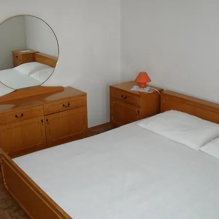 Pag 15765a Appartement Pag Town